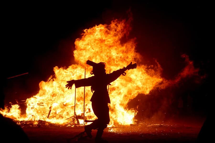 با جشن سده ، جشن آتش و نور در دل زمستان آشنا شوید (3)